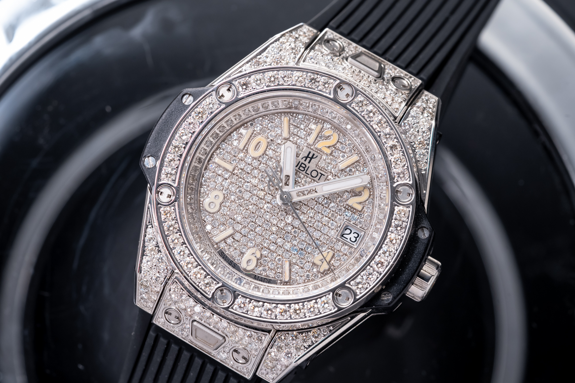 Hublot Big Bang One Click 39MM Chế Tác Full Kim Cương Tự Nhiên